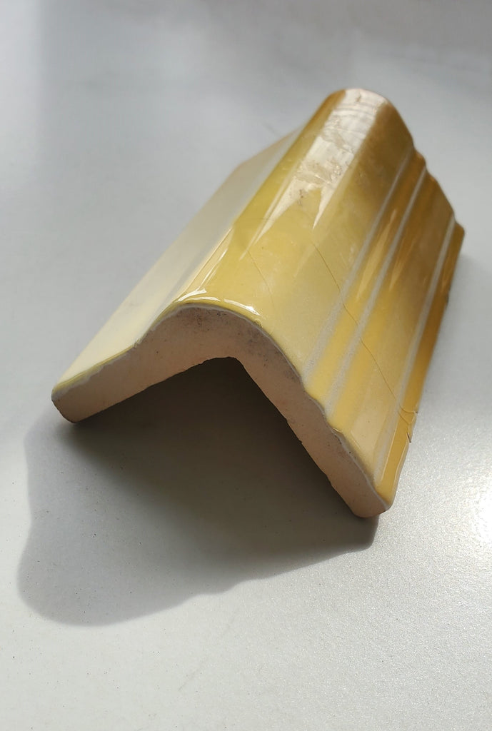 3 Inch Cap Tile Ceramic V Cap Wall Trim Tile (2 3/4 in. x 5 in.)– difepi tiles